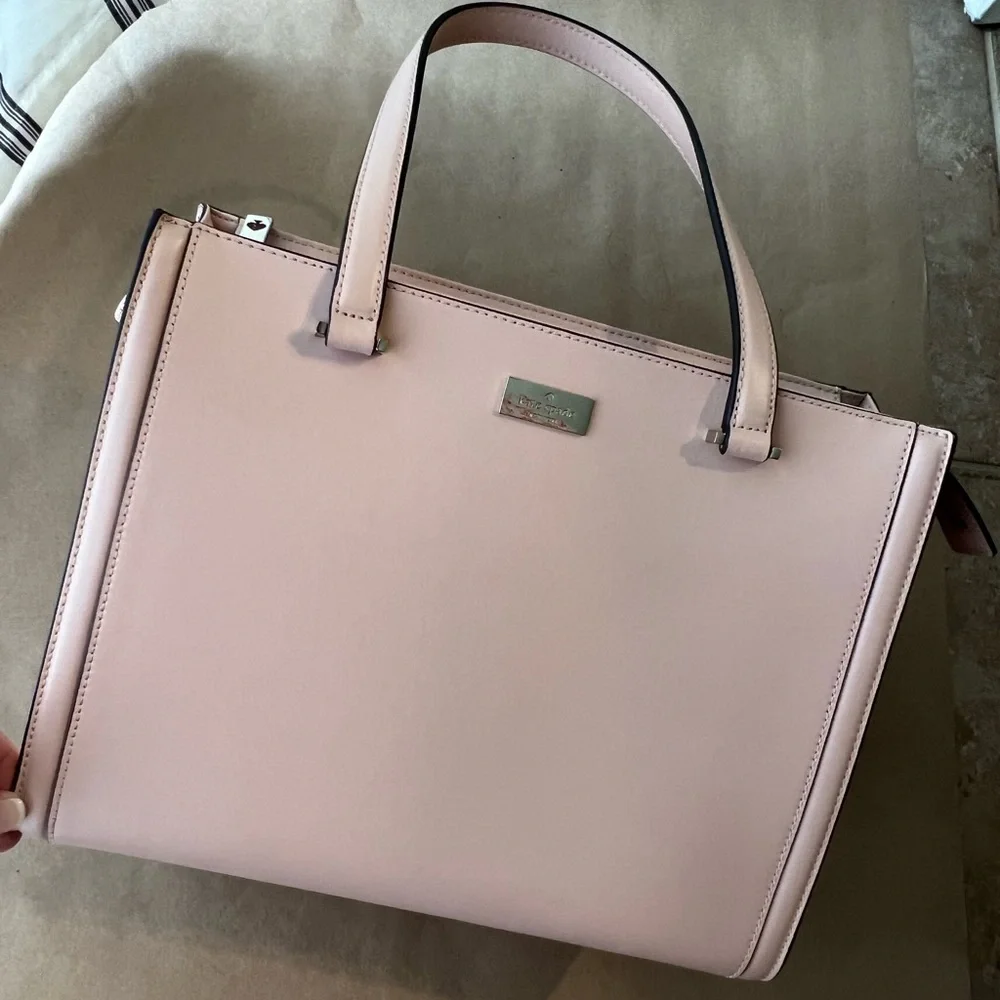 Kate Spade Regatta Court Vita Leather Tote - Picture 8 of 8